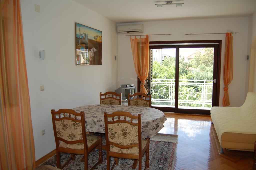 Apartments Bojanic Vodice Bilik gambar