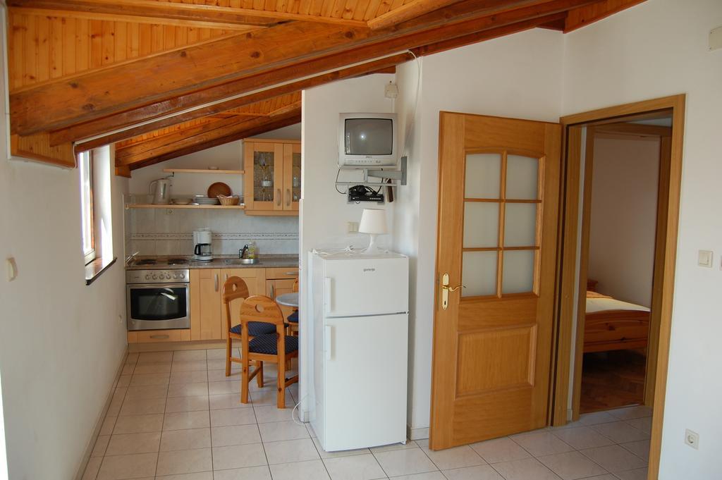 Apartments Bojanic Vodice Bilik gambar