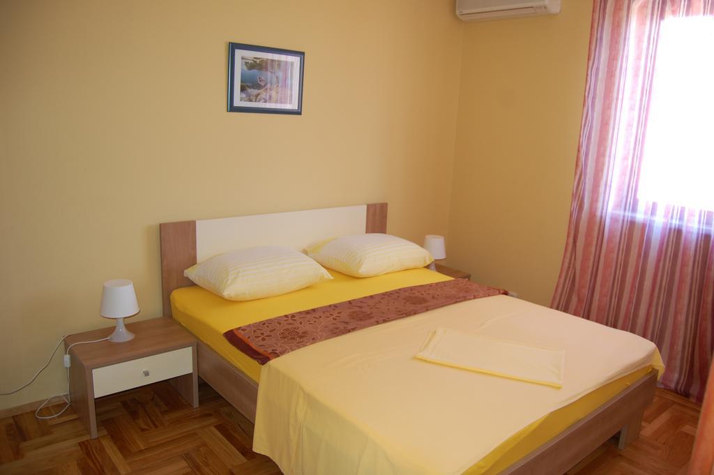 Apartments Bojanic Vodice Bilik gambar