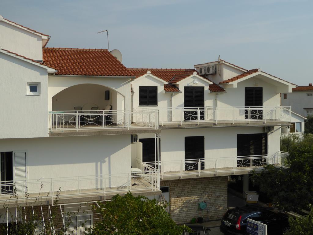 Apartments Bojanic Vodice Luaran gambar