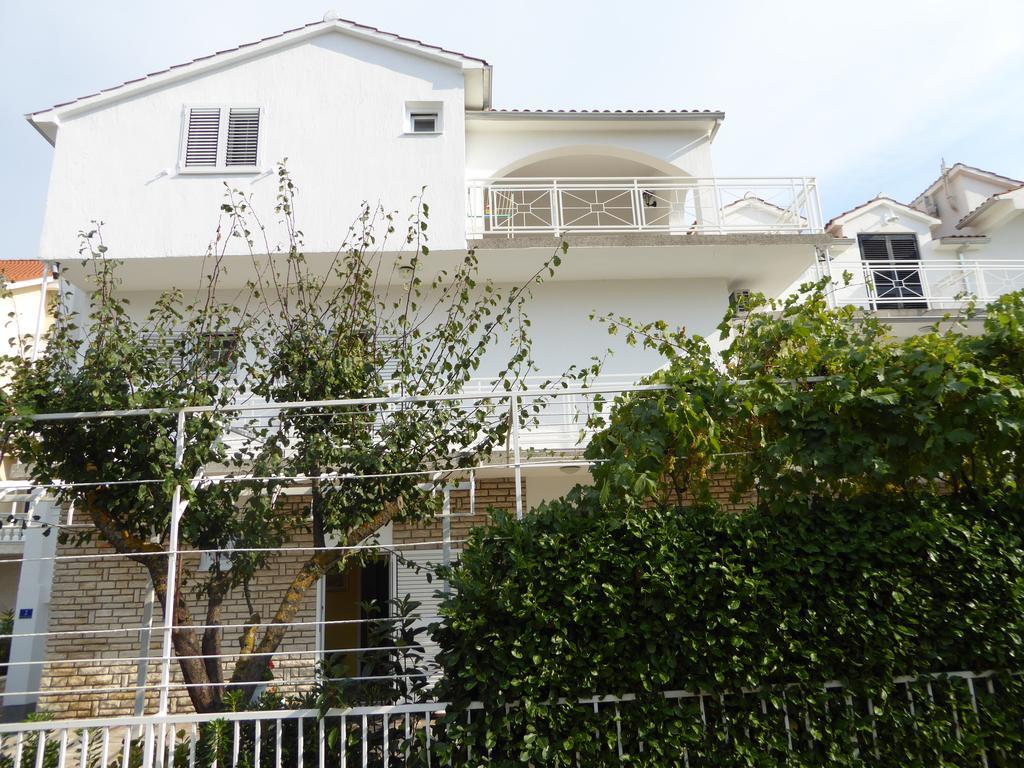 Apartments Bojanic Vodice Luaran gambar